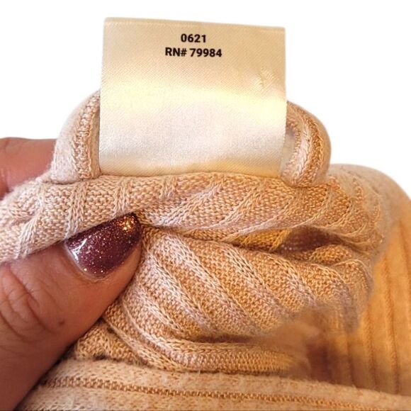 Soma Women's Light Blush Fuzzy Cardigan Size M - Picture 5 of 5